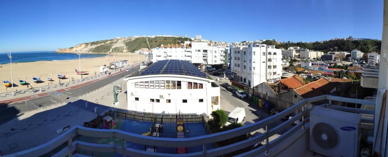 Beachfront Apartment Nazaré Exterior foto